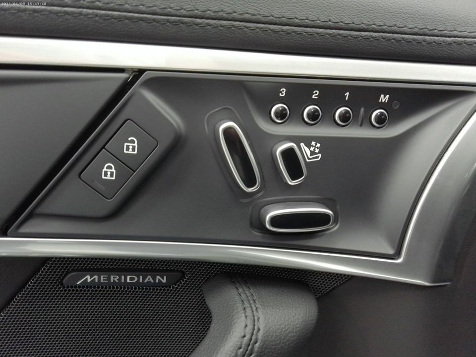 Jaguar F-TYPE 2021 - Image 20