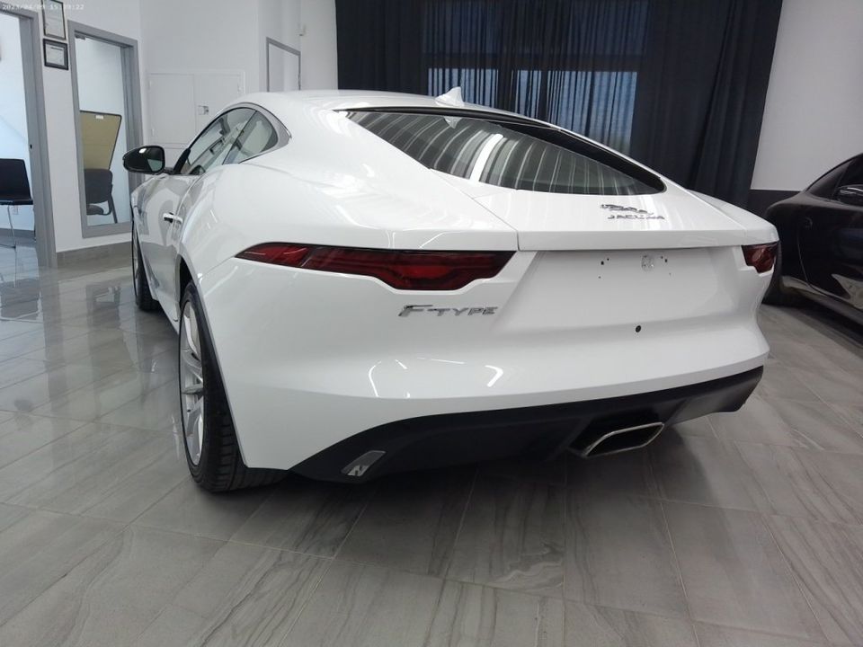 Jaguar F-TYPE 2021 - Image 7
