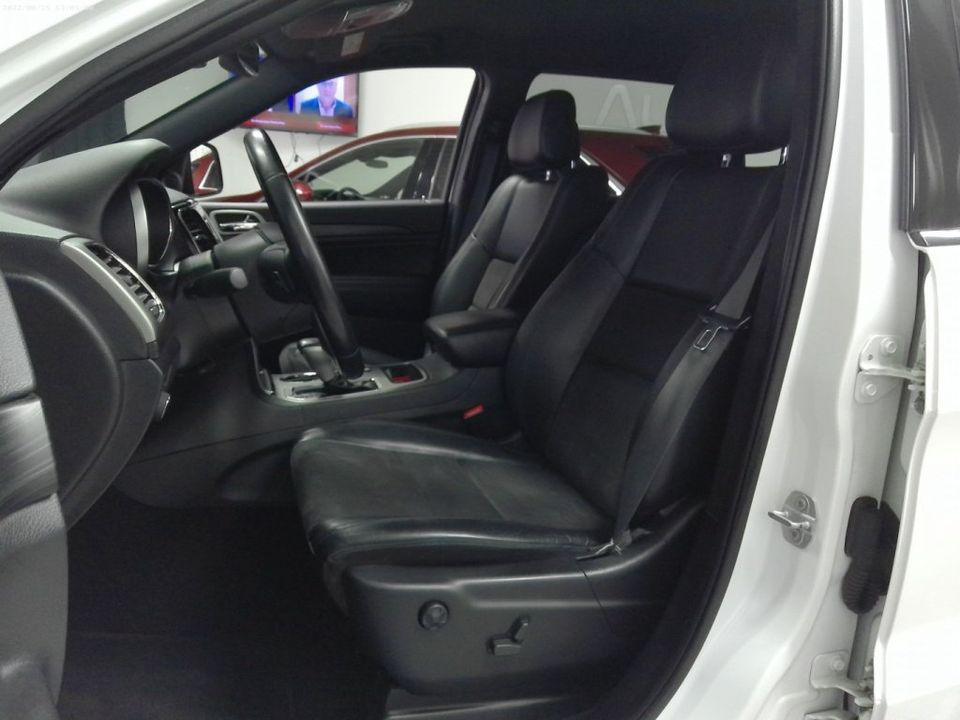 Jeep Grand Cherokee 2021 - Image 11