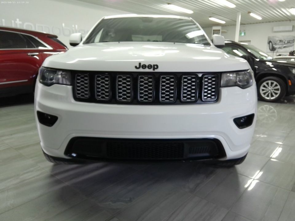 Jeep Grand Cherokee 2021 - Image 2