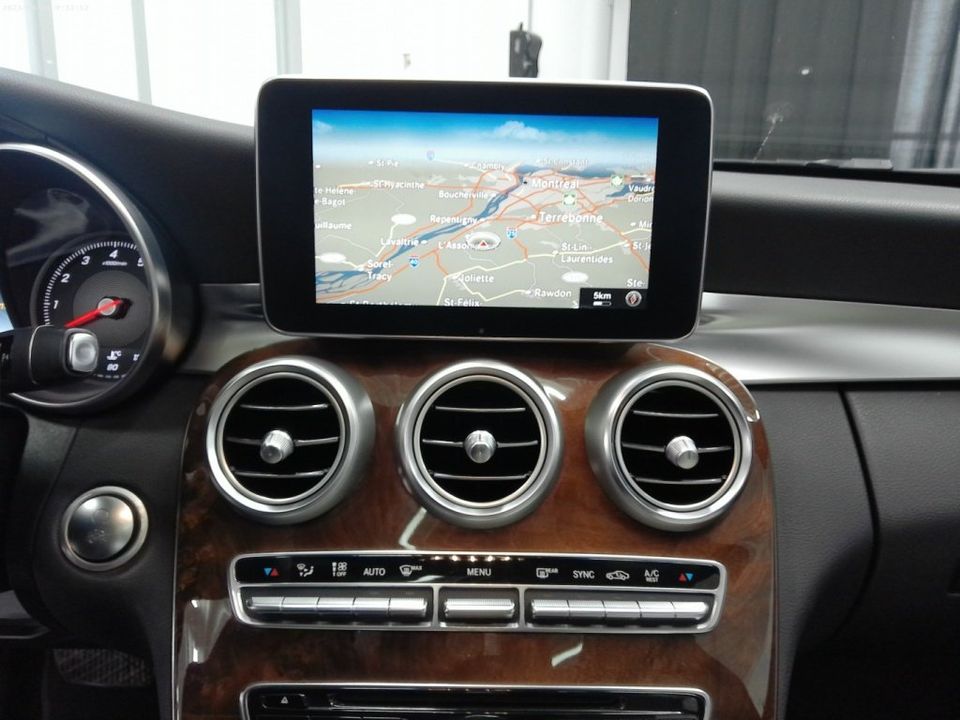 Mercedes-Benz C-Class 2016 - Image 11