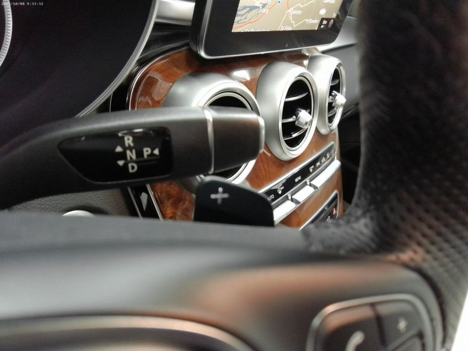 Mercedes-Benz C-Class 2016 - Image 16