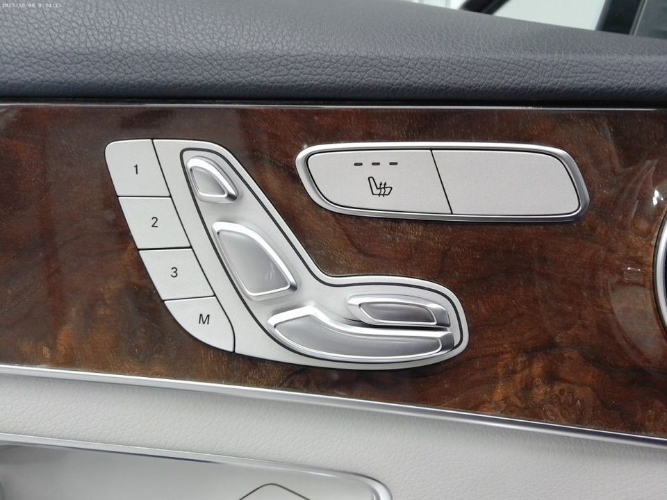 Mercedes-Benz C-Class 2016 - Image 19