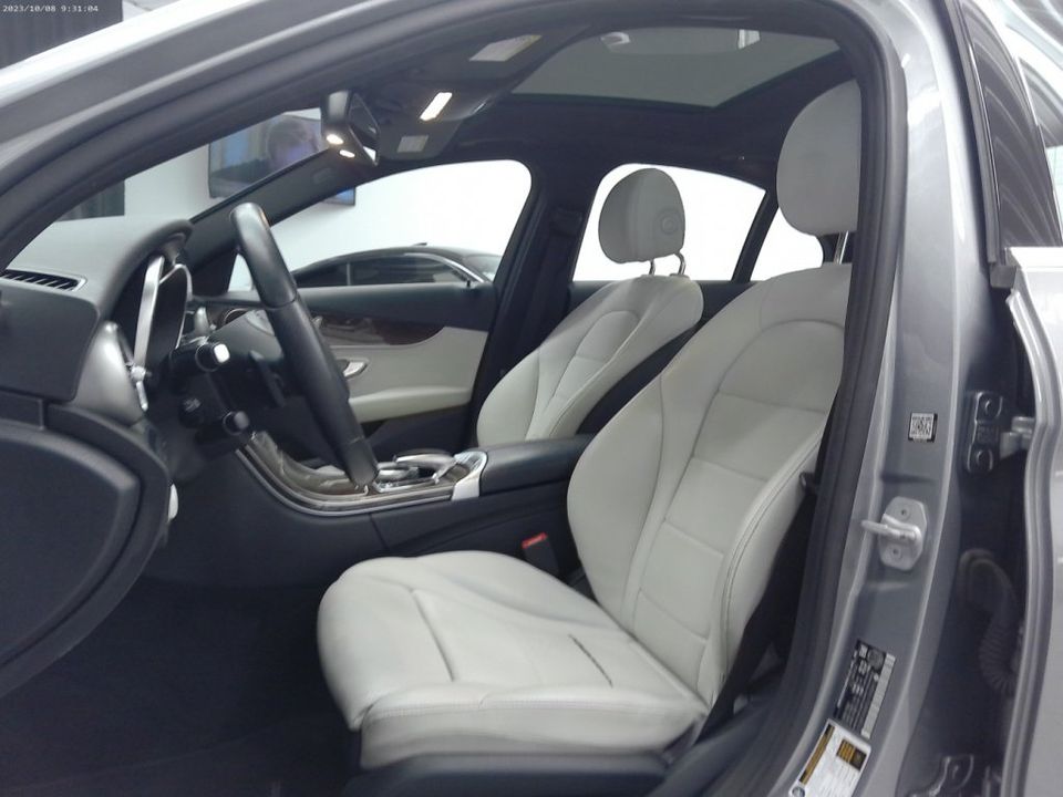 Mercedes-Benz C-Class 2016 - Image 9