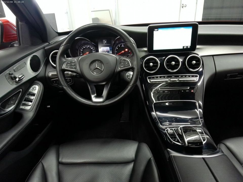 Mercedes-Benz C-Class 2018 - Image 9