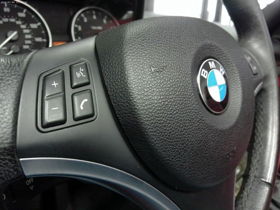 BMW Serie 1 2009 - Image 15