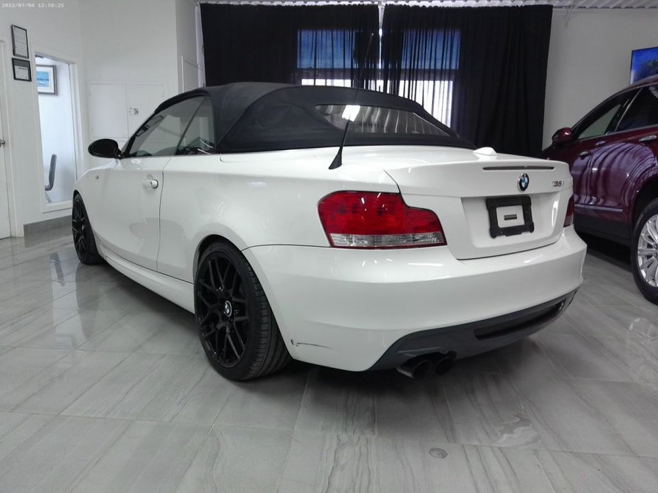 BMW Serie 1 2009 - Image 19