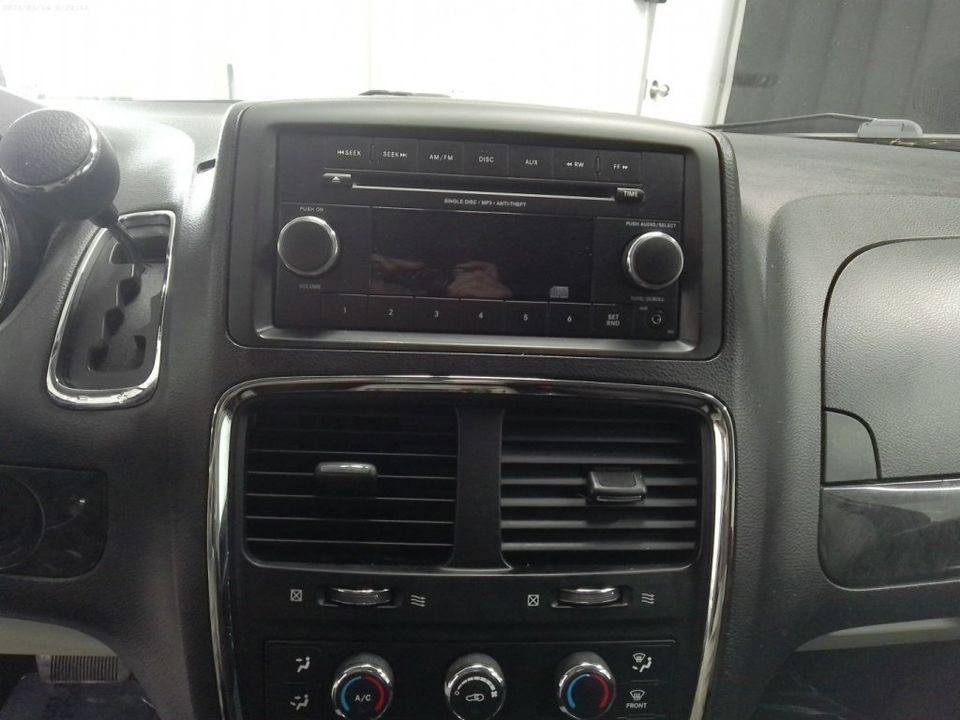 Dodge Grand Caravan 2014 - Image 10