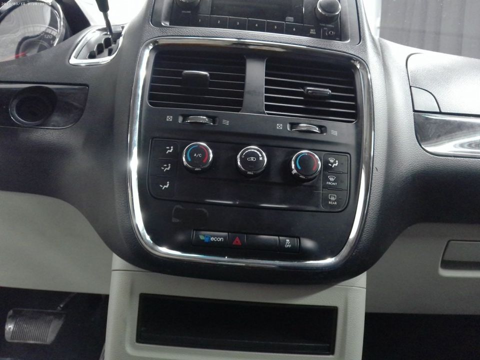 Dodge Grand Caravan 2014 - Image 11