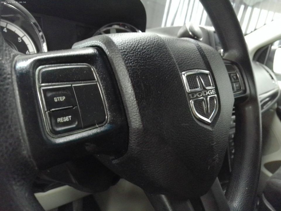 Dodge Grand Caravan 2014 - Image 13