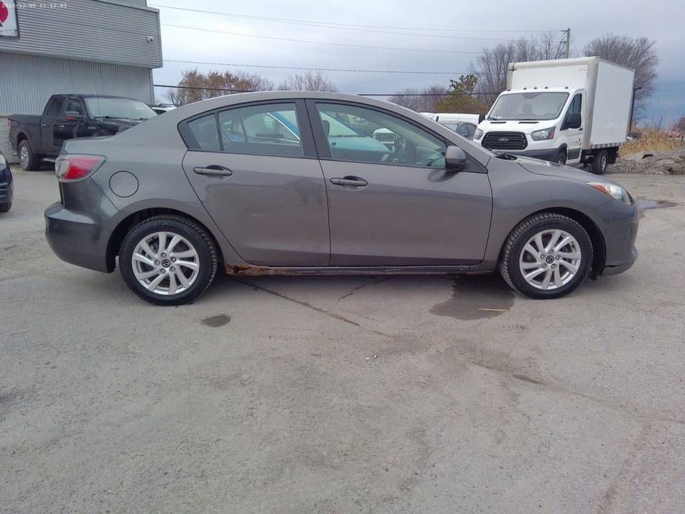 Mazda Mazda3 2013 - Image 2