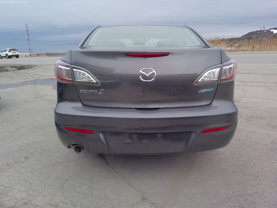 Mazda Mazda3 2013 - Image 4